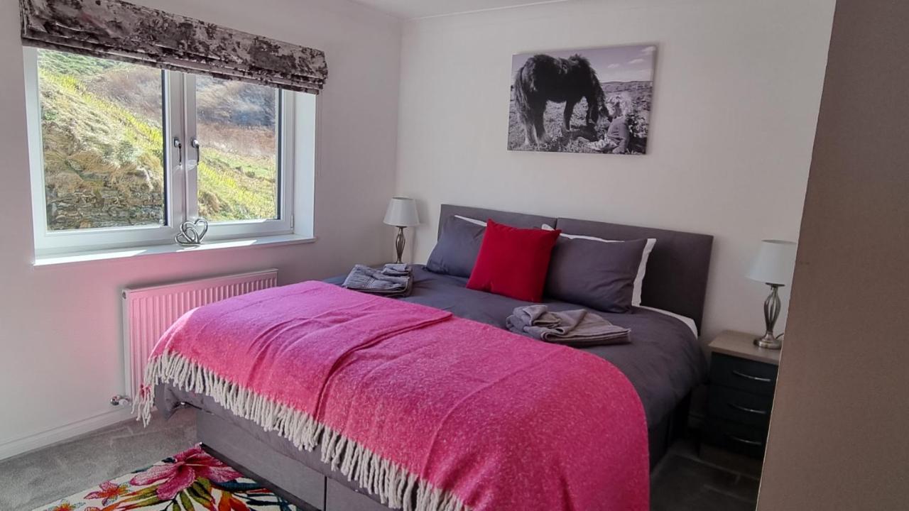 22 Waters Edge Banff Apartamento Exterior foto